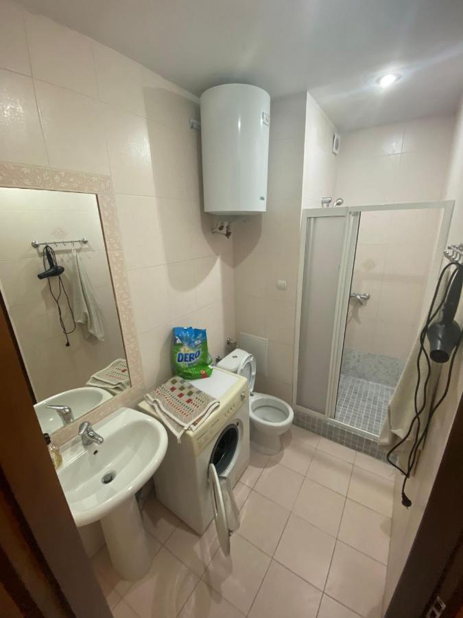 White New Apartments Ultracentral 2-Rooms In The Heart Chisinau Exterior photo